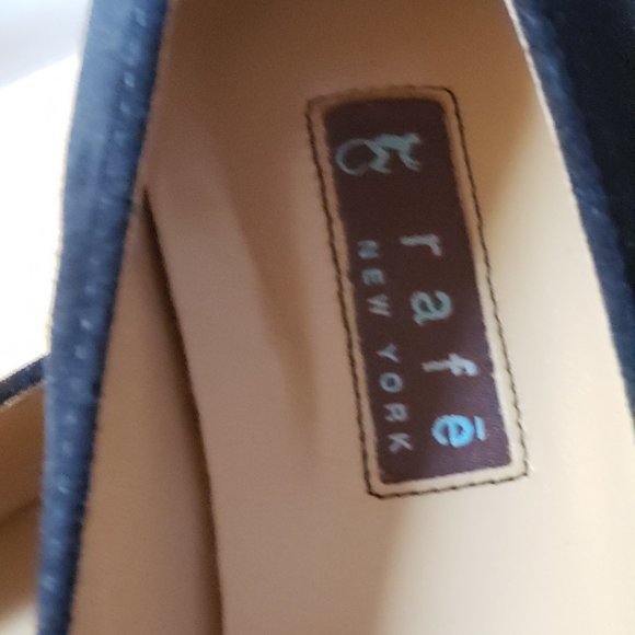Rafe of New York Women's Shoe ** - Picture 3 of 4